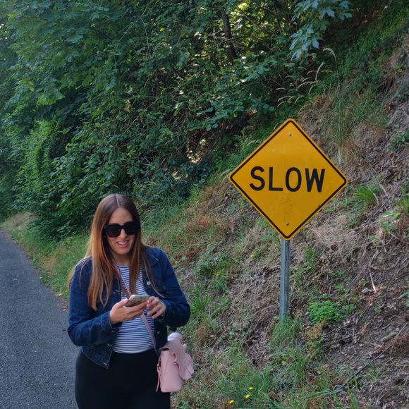 Meet your Posher, Violeta - Picture 4 of 7